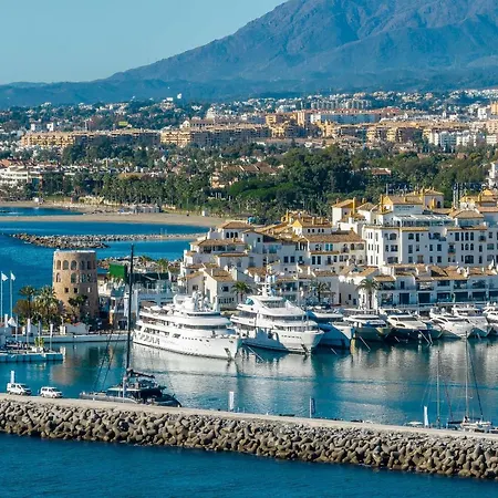 Appartement Vacation I 1 Puerto Banus Sea Front Rental, Renovated